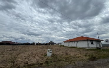 Teren intravilan 900 mp de vanzare BALTA BLONDA