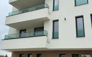 Apartament 3 camere, 74 mp de vanzare STRANDULUI