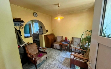 Casa 4 camere, 110 mp de vanzare PIATA DE VECHITURI