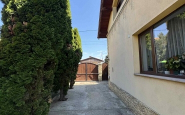 Casa 3 camere, 160 mp de vanzare 14 MAI