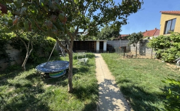 Casa 3 camere, 160 mp de vanzare 14 MAI