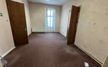 CHIRIE SPATIU BIROU SAU CABINET ETAJ 1 200 MP ULTRACENTRAL