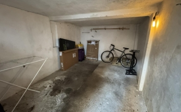 APARTAMENT IN ASOCIATIE + GARAJ SI BECI , ZONA PIATA MICA