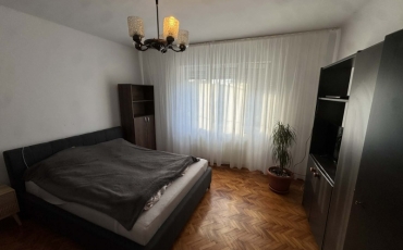 APARTAMENT IN ASOCIATIE + GARAJ SI BECI , ZONA PIATA MICA