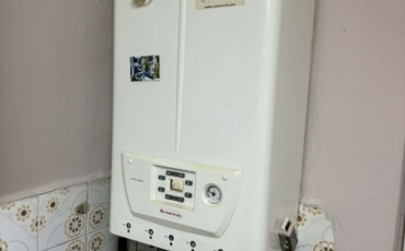 Apartament 2 camere, 51 mp de vanzare CART. MICRO 16