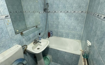 Apartament 3 camere, 42 mp de vanzare SOLIDARITATII