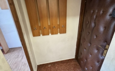 Apartament 3 camere, 42 mp de vanzare SOLIDARITATII