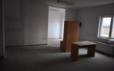 VANZARE HALA INDUSTRIALA 3000 MP CSENGERSIMA