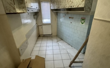 Casa 9 camere, 400 mp de vanzare CENTRU NOU