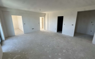Apartament 3 camere, 93 mp de vanzare CART. MICRO 17