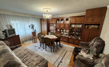 Apartament 4 camere, 92 mp de vanzare CARPATI 2