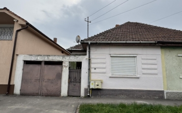 Casa 3 camere, 100 mp de vanzare 14 MAI