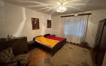 Casa 3 camere, 100 mp de vanzare 14 MAI