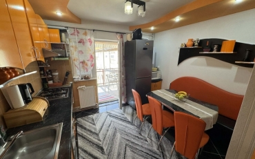 Apartament 3 camere, 85 mp de vanzare CARPATI 2