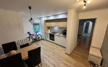 Apartament 2 camere, 54 mp de vanzare CART. MICRO 16