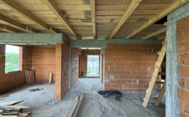Casa 3 camere, 135 mp de vanzare MARTINESTI