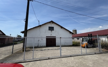 CHIRIE HALA / DEPOZIT 800 MP , ZONA BLD. AUREL VLAICU